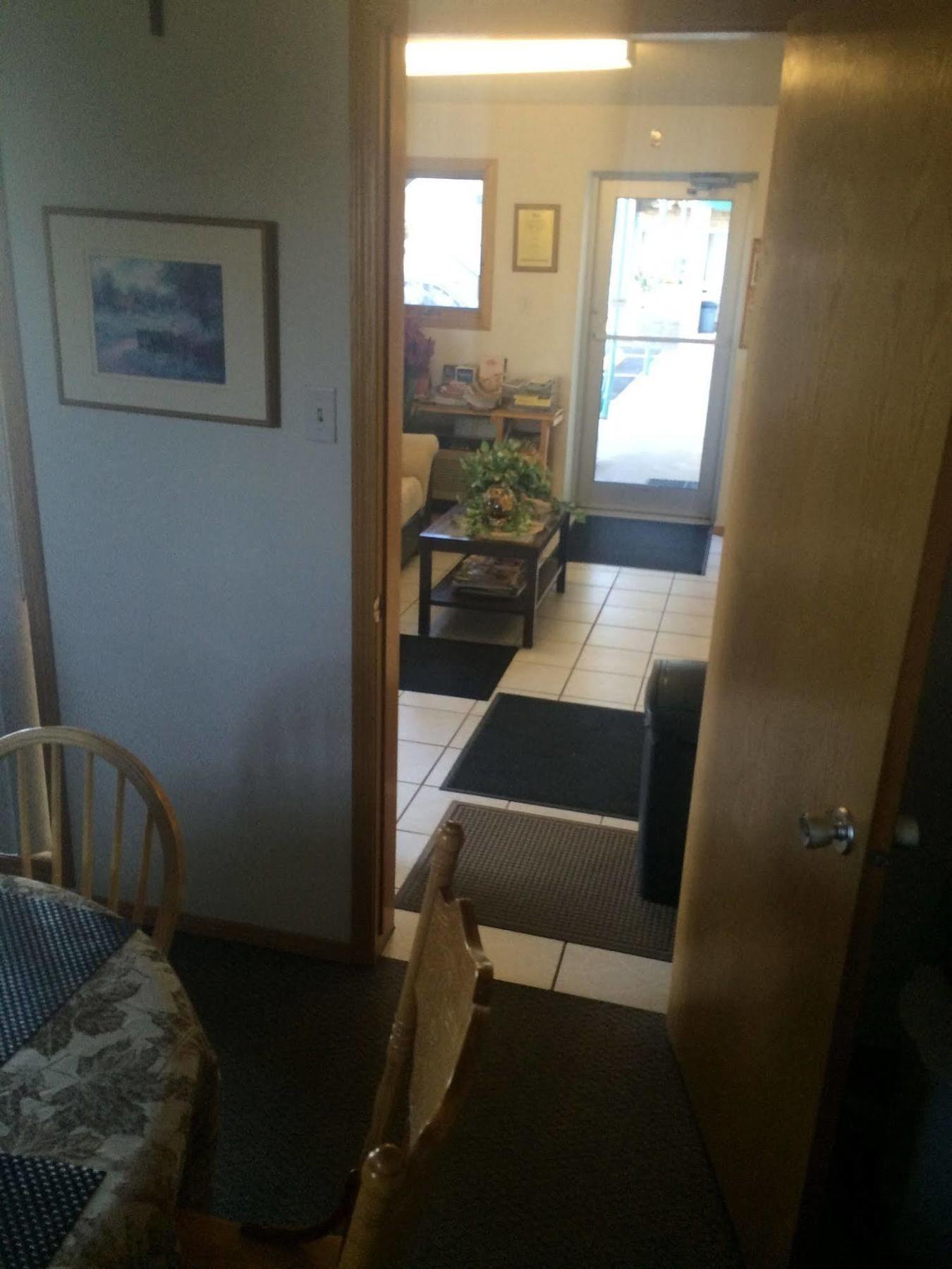 Satellite Motel Medicine Hat Exterior photo